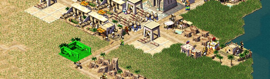 Akhenaten screenshot — a Pharaoh-style city